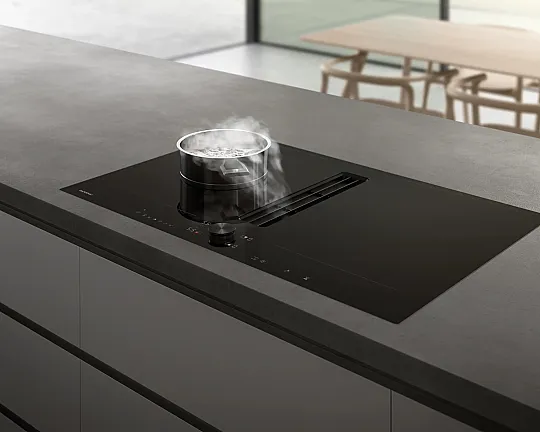 Induktionskochfeld mit Dunstabzug für flächenbündigen Einbau - CV282101