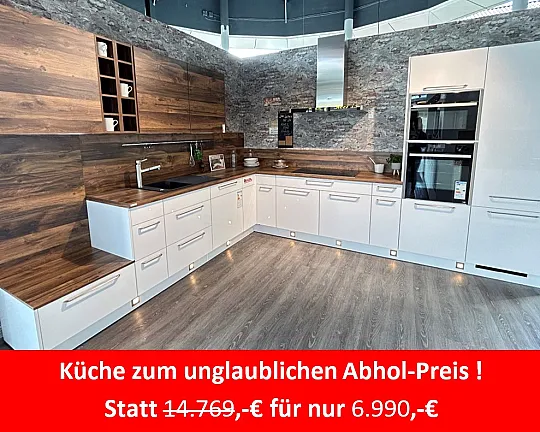 Nobilia-Küche inkl. Geräte - Sensationspreis zum Abverkauf - Nobilia Flash Alpinweiß Hochglanz mit Neff Geräten 3x3,6m