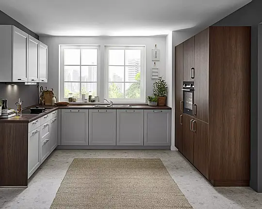 L-förmige Küche + Küchenblock Landhausstil - Einbauküche Cascada Greenville