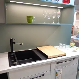 Helle U-Küche inkl. Siemens E-Geräte Silverline Muldenlüfter