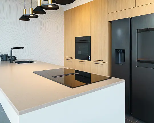 Fijn Eiken beige eilandkeuken - Fijn Eiken beige eilandkeuken