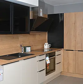 Hochglanz Winkelküche