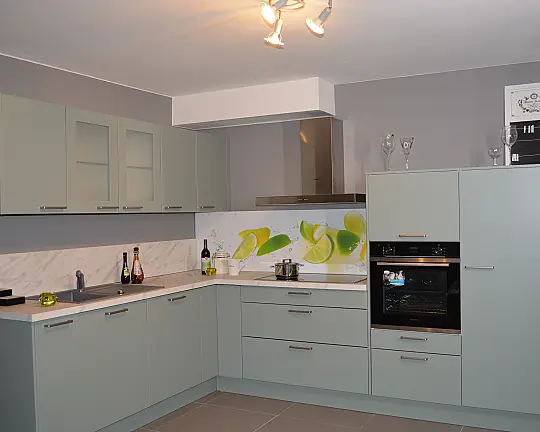 Eukalyptusgrüne Winkelküche - Concept 130 Porto Select Eukalyptus