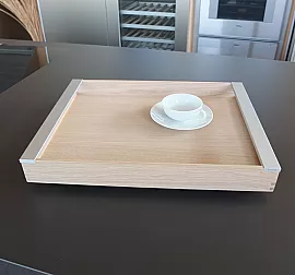 Holz Tablett mit stabilen Gummifüßen