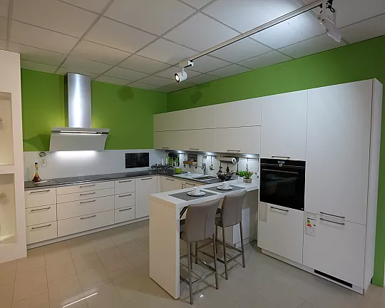 L-Küche mit Tresen - AV 1065 weiß ultramatt Lacklaminat