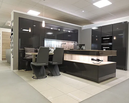 Glänzende Designküche in Carbongrau - Sirius