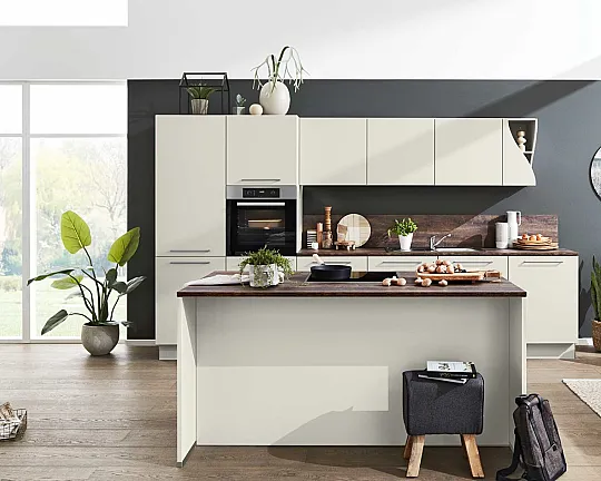 moderne Interliving  Küche mit Miele Einbaugeräten - Serie 3028