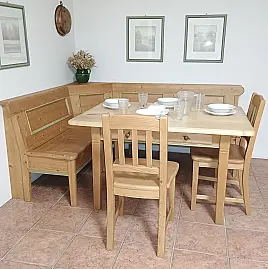 Schöne Eckbankgruppe im Landhaus - Stil