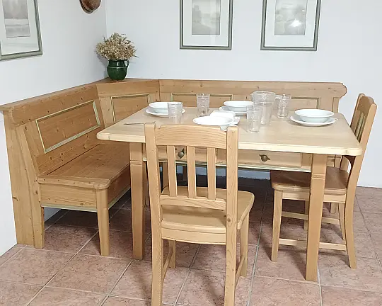 Schöne Eckbankgruppe im Landhaus - Stil - Landhaus - Eckbankgruppe in Fichte Massiv / Tischplatte in Ahorn massiv