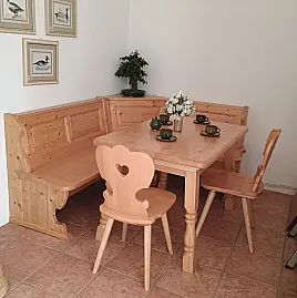 Schöne Eckbankgruppe im Landhaus - Stil
