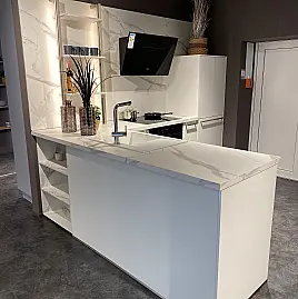 Moderne Designküche mit Miele Geräten