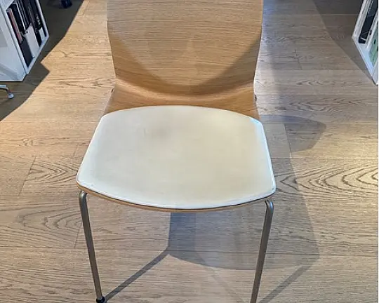 LaPalma Stuhl Kai Eiche gebleicht mit weißer Lederauflage aus Ausstellung, Preis pro Stuhl, 4 Stühle vorhanden, Stühle haben Gebrauchsspuren, Abholpreis - Stuhl Kai