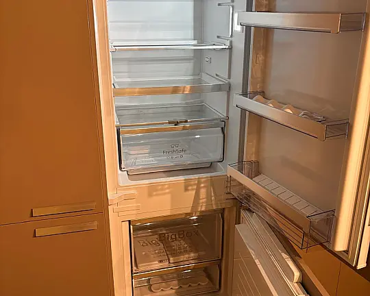 Kühl-Gefrier-Kombi Neff - KI6773D40