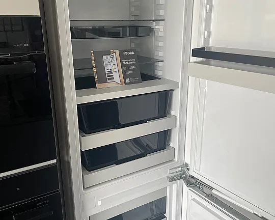 Kühl und gefrier - C178KGW mit Festwasseranschluss