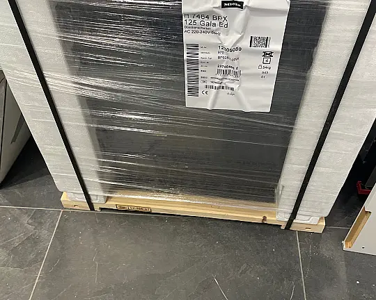 MIELE BACKOFEN GRIFFLOS obsidianschwarz - H 7464 BPX obsidianschwarz grifflos