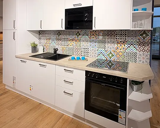 Azulejo-Flair - mediterranes Design modern interpretiert - Cindy in Polarweiß