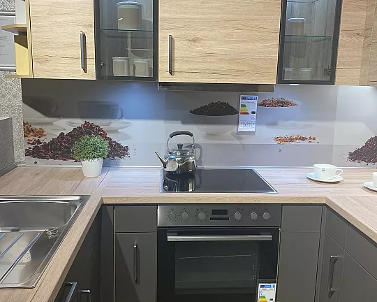 Küche Grau Matt mit Holz kombiniert U-Form - Laser