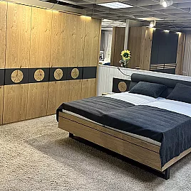 Schlafzimmer-Set in Balkeneiche