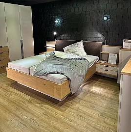 Schlafzimmer-Set in Lack Seidengrau