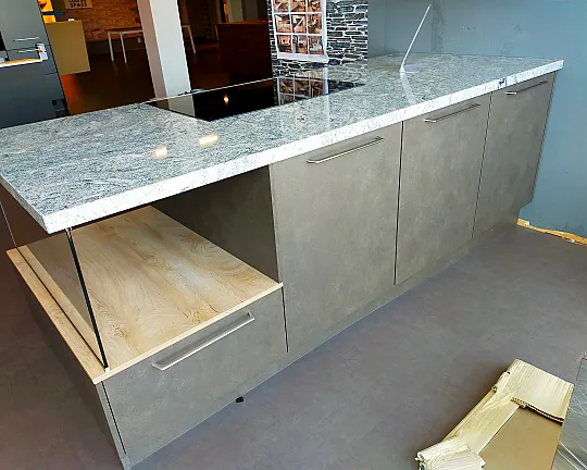 Zeile mit Kochinsel - Frisco - 01313082102