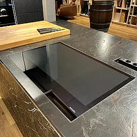 Miele KM 7878 FL Vollflächen-Induktion – Profi-Kochfeld aus unserer Live-Küche