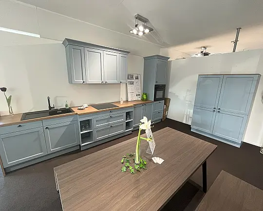 Zwei Küchenzeilen Bristol -Esche achatblau- HK1276 - Zwei Küchenzeilen Bristol -Esche achatblau- HK1276