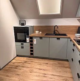 Modere kleine Einbauküche