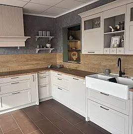 Esche lackiert in Kaschmir