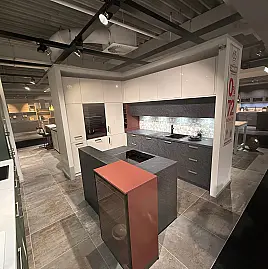 Musterküche aus Koje 116 im Wohnkaufhaus Krefeld