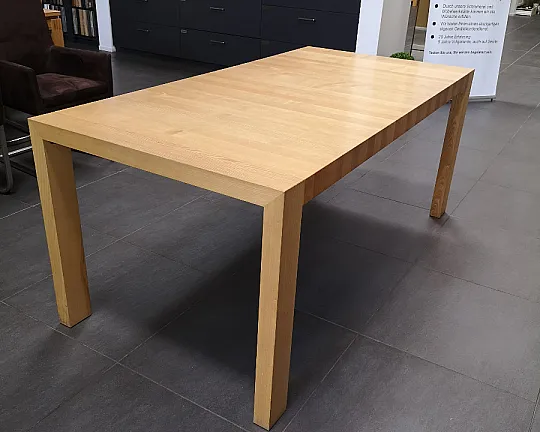 Ausziehbarer Tisch in Esche-Holz - 5045