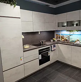 AVALON L-Küche Weißbeton Nachbildung grifflos mit Rückwand Karibik
