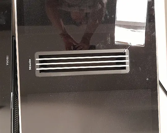 Miele Induktionskochfeld mit Abzug - KMDA 7476 FR