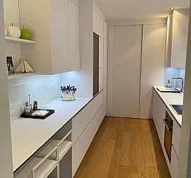 Küche (modern) - weiß