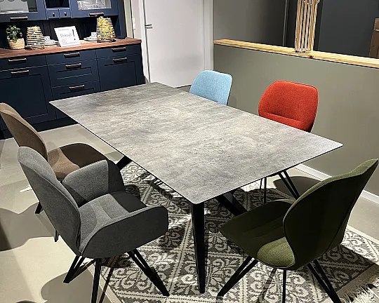 Niehoff Sitzgruppe - Niehoff Tisch Trinidad und Niehoff Design Stuhl CHIANTI