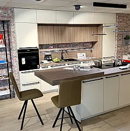 moderne Küchenzeile ca. 360 cm mit großer Kochinsel 272 cm Bora Muldenlüfter Mattglas