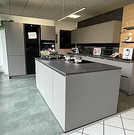 Systemat  AV2042 Samteiche-greige Mattlack Dekor/Holzstruktur