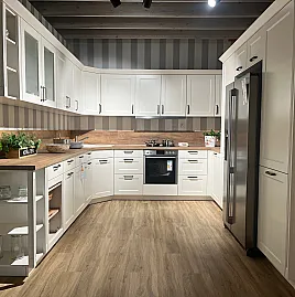 Landhausküche CHALET in U-Form