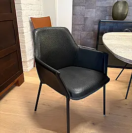 Freifrau Grace Armchair