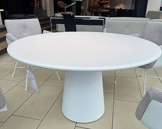 Tisch „Conic“ von COR Sitzmöbel – Ø 130 cm – Arctic White - Tisch „Conic“ von COR Sitzmöbel – Ø 130 cm – Arctic White