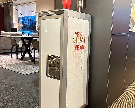 Bordbar mit Design von Künstlerin Claudia Kallscheuer - Bordbar