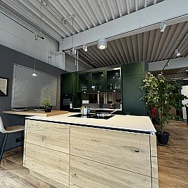 Moderne Grifflose Landhausküche i