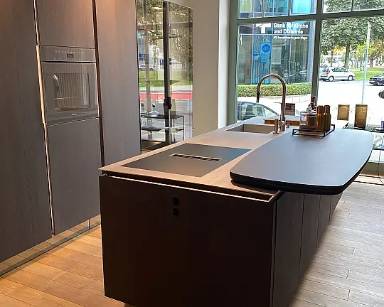 SieMatic Design Küche Insel + Hochschrankzeile - Pure-SLX