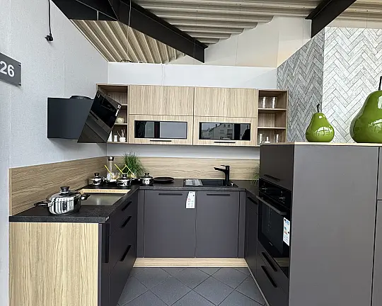 Moderne Küche in Intense Brown und Honey Oak mit Keramik-Arbeitsplatte - Louisiana
