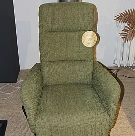 Relaxsessel TV-Sessel in Stoff Schilf Grün motorisch verstellbar hochwertige Sessel mit motorischer Relaxfunktion Abverkauf Ausstellungsstück