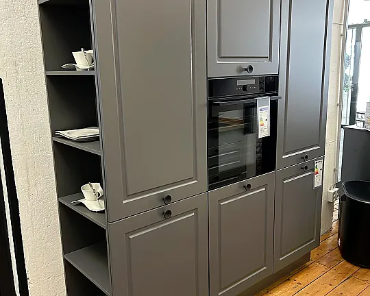 Burger Küche M19 Mara 439 Weiß Seidenmatt / 446 Quarzgrau - Burger Küche M19 Mara 439 Weiß Seidenmatt / 446 Quarzgrau