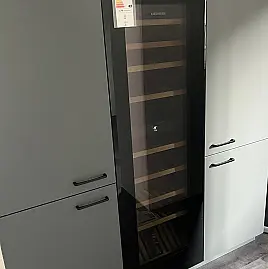 Liebherr einbaubarer Weintemperierschrank EWTgb 3583 Vinidor