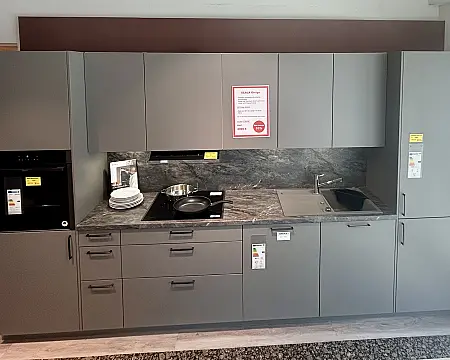 Häcker Häcker Concept 130 SCALA N286 -Greige- · Schöne, elegante und schlichte Küchenzeile