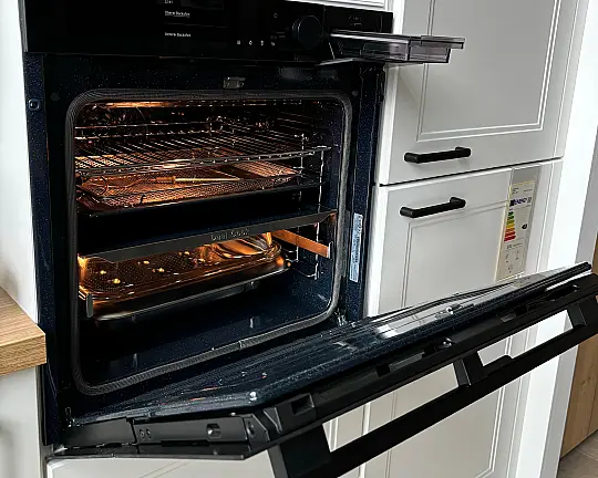 Dampfbackofen / Dampfgarfunktion / Steam-Funktion / Pyrolyse-Selbstreinigung / Backofen - NV7B6795JDK
