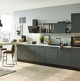 moderne Küche in Schwarzgrün und Marmoroptik