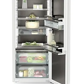 IRBbsbi 4570 Integrierbarer Kühlschrank mit BioFresh Professional